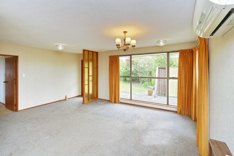 Photo of property in 11 Channel Place, Aranui, Christchurch, 8061