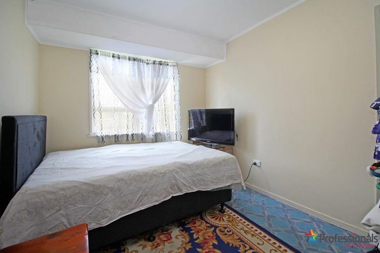 Photo of property in 10 Balnoon Place, Mangere East, Auckland, 2024