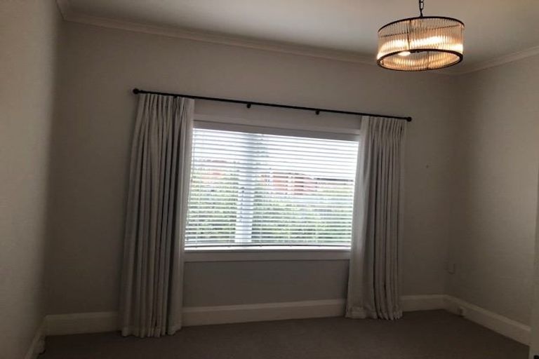 Photo of property in 44 Jellicoe Street, Greytown, 5712