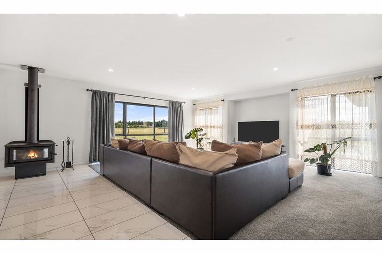 Photo of property in 918b Weedons Ross Road, West Melton, Christchurch, 7671