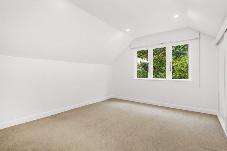 Photo of property in 67 Brougham Street, Mount Victoria, Wellington, 6011