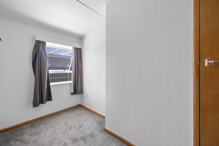 Photo of property in 103 Latham Street, Marewa, Napier, 4110