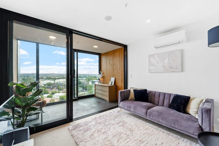 Photo of property in 906/1 Buscomb Avenue, Henderson, Auckland, 0610