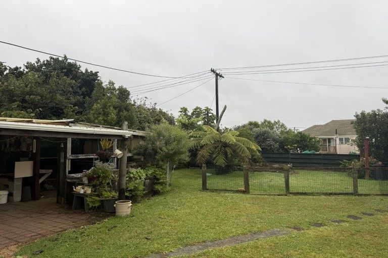 Photo of property in 5 Hawkins Street, Vogeltown, New Plymouth, 4310