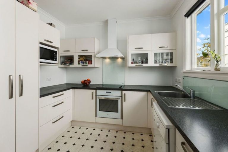 Photo of property in 12 Spurway Place, Mairehau, Christchurch, 8013