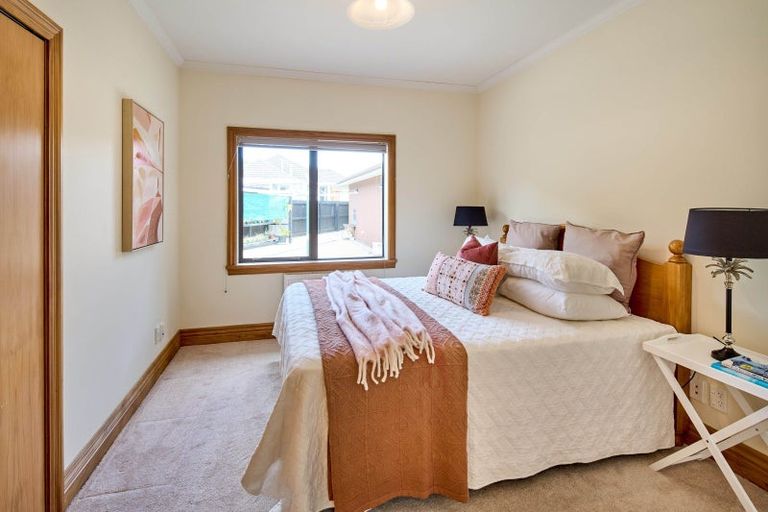 Photo of property in 24a Hautana Square, Woburn, Lower Hutt, 5010