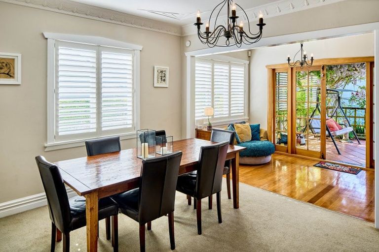 Photo of property in 5 Marina Grove, Hutt Central, Lower Hutt, 5010