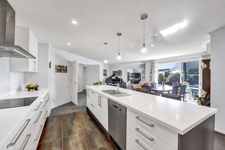 Photo of property in 107 Mapua Drive, Mapua, 7005