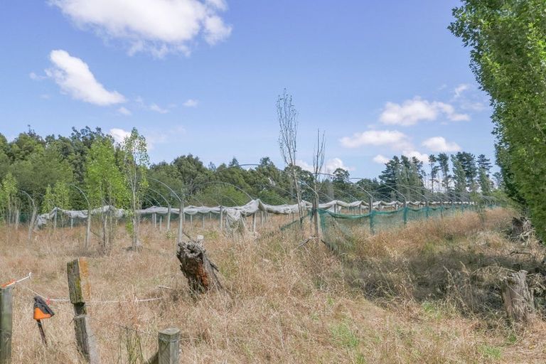 Photo of property in 399 Old West Coast Road, Templeton, Christchurch, 7676