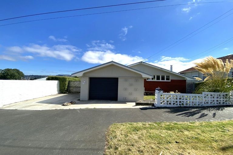Photo of property in 17 Dundonald Street, Tainui, Dunedin, 9013