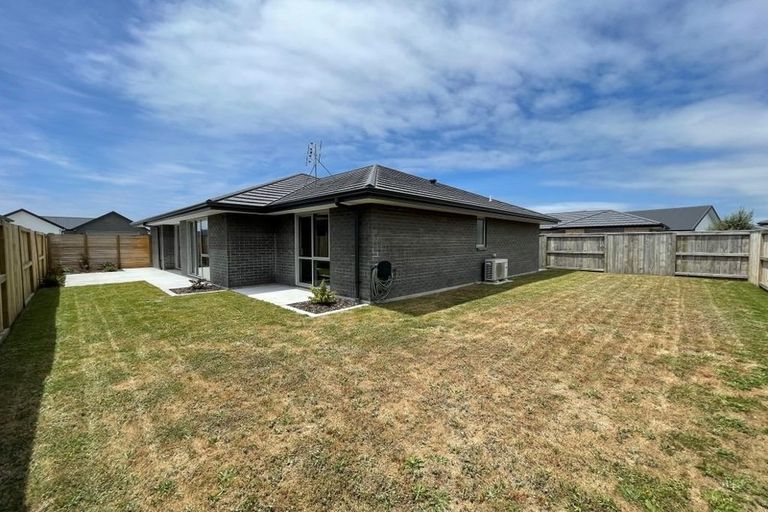 Photo of property in 20 Kotiate Street, Papamoa Beach, Papamoa, 3118