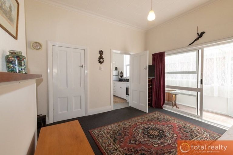 Photo of property in 73 Cutten Street, South Dunedin, Dunedin, 9012