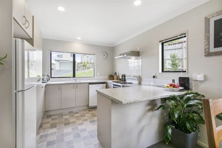 Photo of property in 153b Colwill Road, Massey, Auckland, 0614