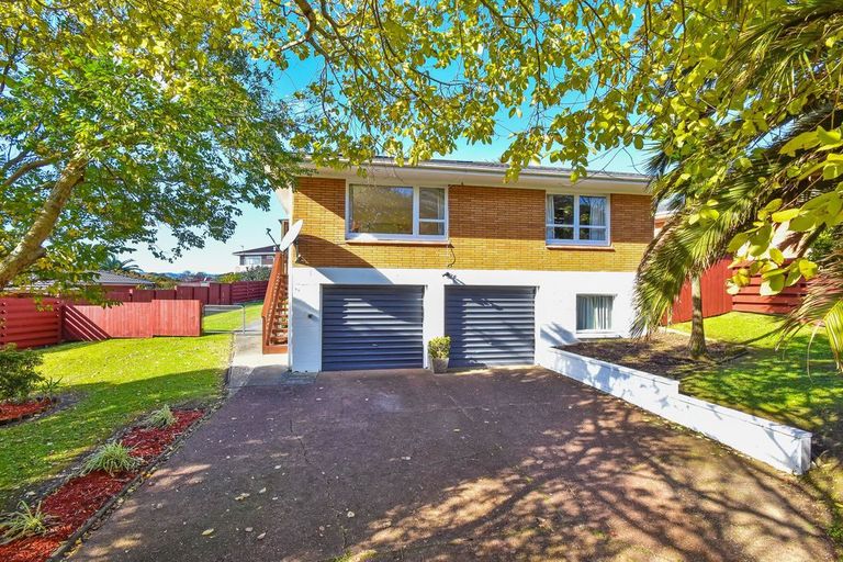 Photo of property in 78 Ray Small Drive, Pahurehure, Papakura, 2113