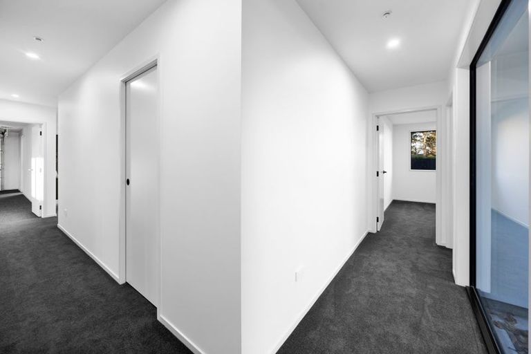 Photo of property in 74 Turuturu Road, Hawera, 4674