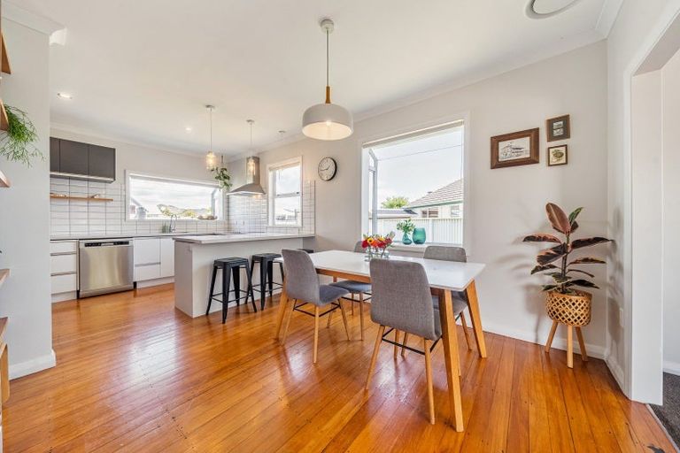 Photo of property in 13 Te Puni Grove, Elderslea, Upper Hutt, 5018