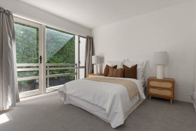 Photo of property in 2/140 Waimairi Road, Ilam, Christchurch, 8041