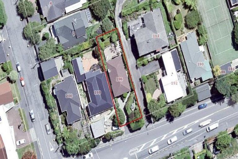 Photo of property in 196 Karori Road, Karori, Wellington, 6012