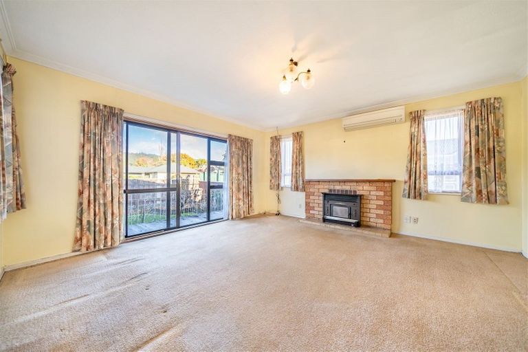 Photo of property in 257 Fergusson Drive, Heretaunga, Upper Hutt, 5018