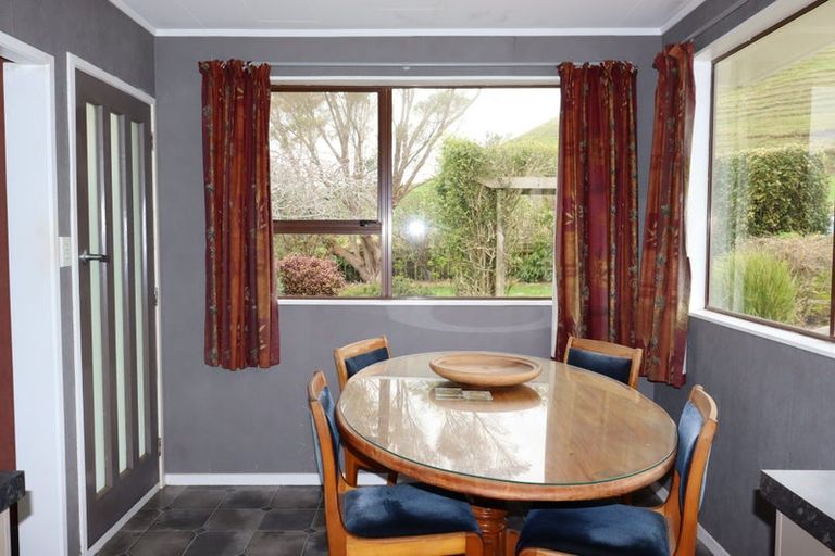 Photo of property in 772 Upland Road, Egmont Village, New Plymouth, 4372