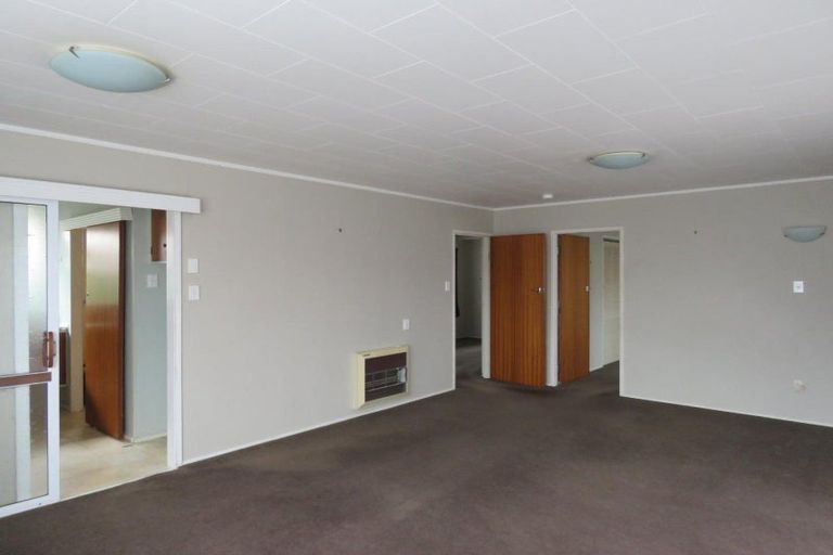 Photo of property in 4/6 Karamu Street, Strandon, New Plymouth, 4312