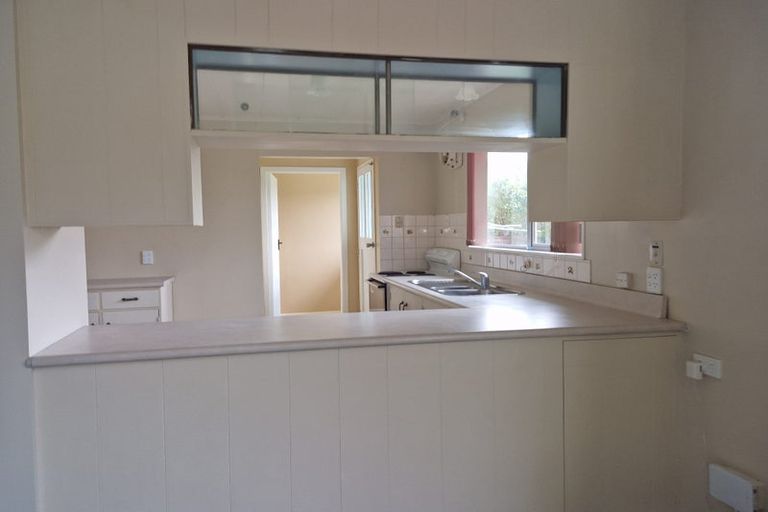 Photo of property in 11a Waddington Drive, Naenae, Lower Hutt, 5011