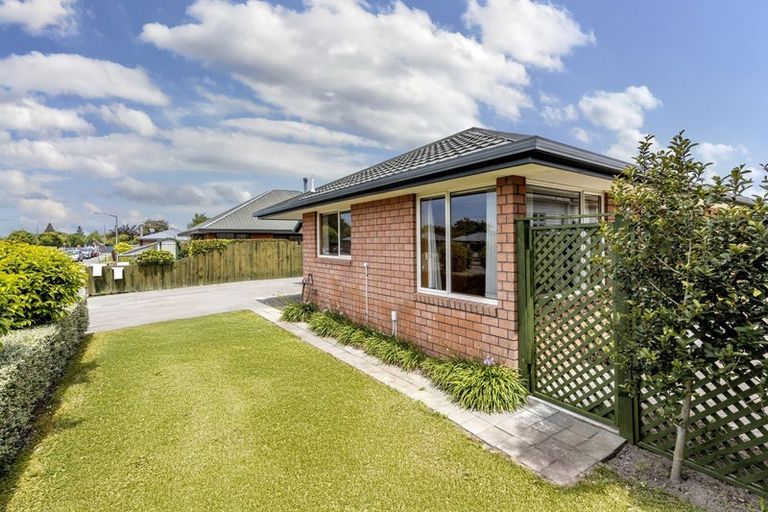 Photo of property in 37a Durham Street, Rangiora, 7400