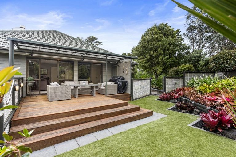 Photo of property in 161 Mellons Bay Road, Mellons Bay, Auckland, 2014