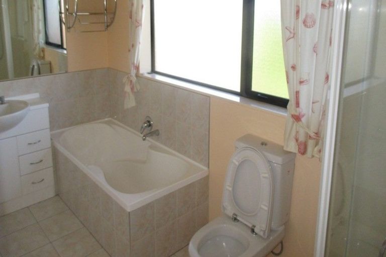 Photo of property in 34 Ravenscourt Place, Huntington, Hamilton, 3210