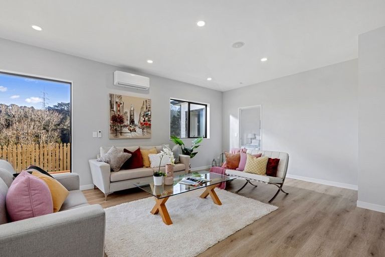 Photo of property in 32 Jeroboam Loop, Kumeu, 0810