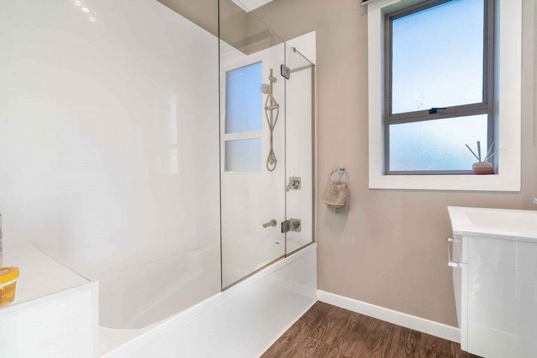 Photo of property in 23 Robertson Street, Richmond, Invercargill, 9810