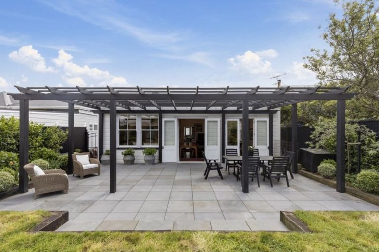 Photo of property in 18 Buick Street, Petone, Lower Hutt, 5012