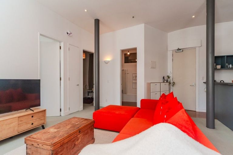 Photo of property in Columbia Apartments, 5/32 Cuba Street, Te Aro, Wellington, 6011
