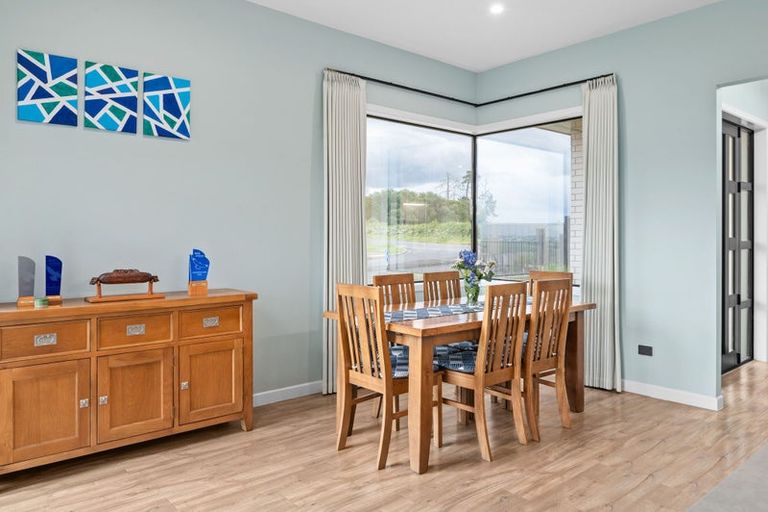 Photo of property in 1 Waireka Road, Rototuna North, Hamilton, 3210