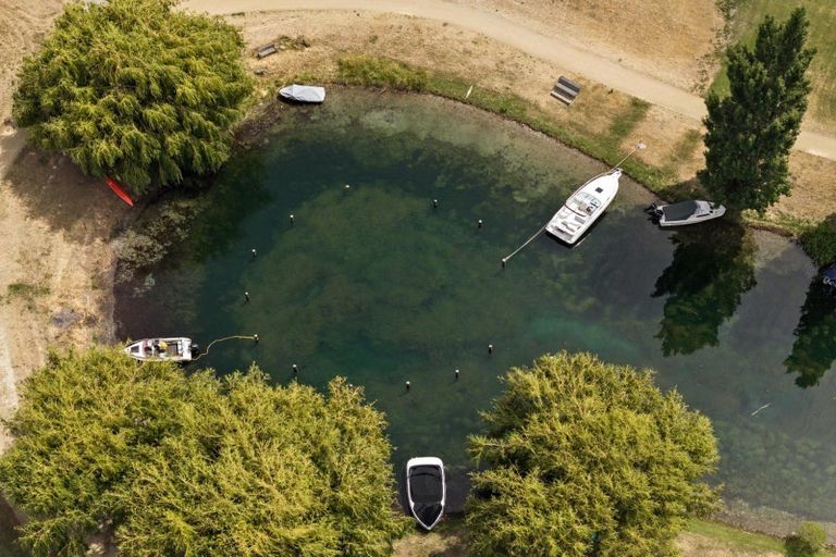 Photo of property in 18 Quartz Lane, Mount Pisa, Cromwell, 9383