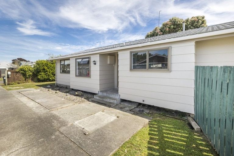 Photo of property in 6 Marybank Mews, Highbury, Palmerston North, 4412