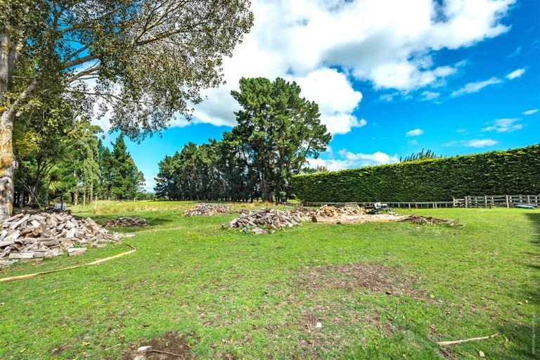 Photo of property in 107 Langdales Road, West Melton, Christchurch, 7676