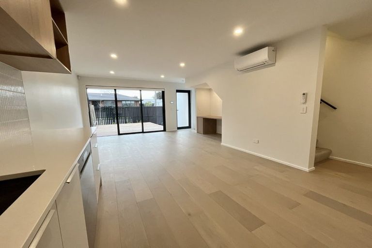 Photo of property in 5/2 Deloraine Street, Somerfield, Christchurch, 8024