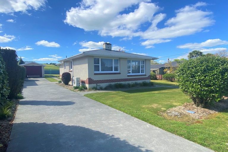 Photo of property in 79 Coutts Road, Gore, 9710