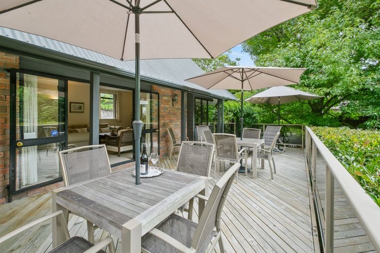 Photo of property in 38 Brooklands Road, Brooklands, New Plymouth, 4310