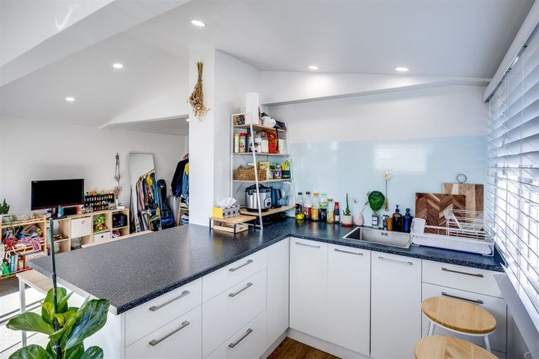 Photo of property in 1 Wynyard Crescent, Tamatea, Napier, 4112