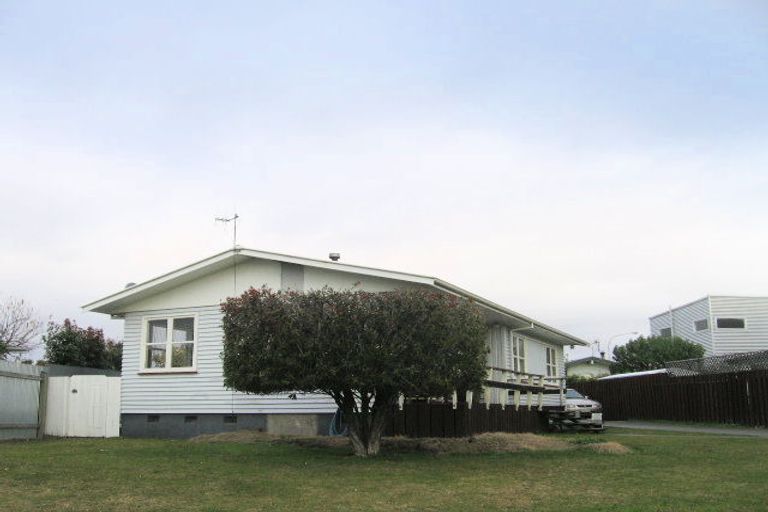 Photo of property in 31 Guildford Street, Tamatea, Napier, 4112