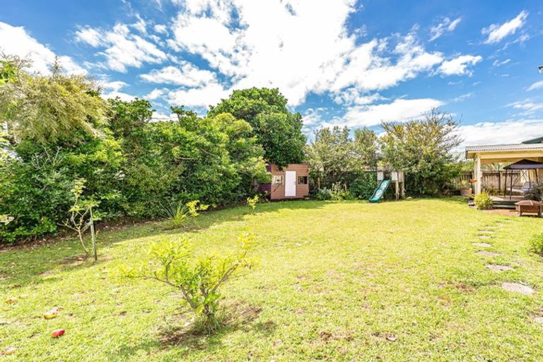 Photo of property in 28 Carlton Avenue, Gonville, Whanganui, 4501