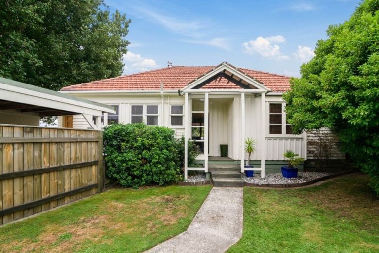 Photo of property in 38 Dickens Street, Owhata, Rotorua, 3010