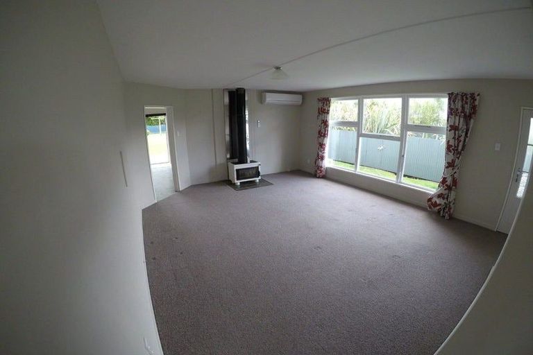 Photo of property in 7 Roberts Street, Whataroa, 7886