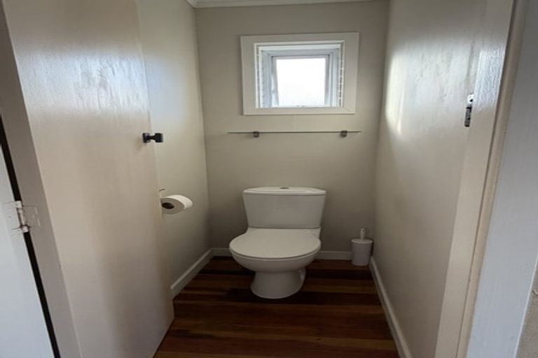 Photo of property in 100 Studholme Street, Morrinsville, 3300