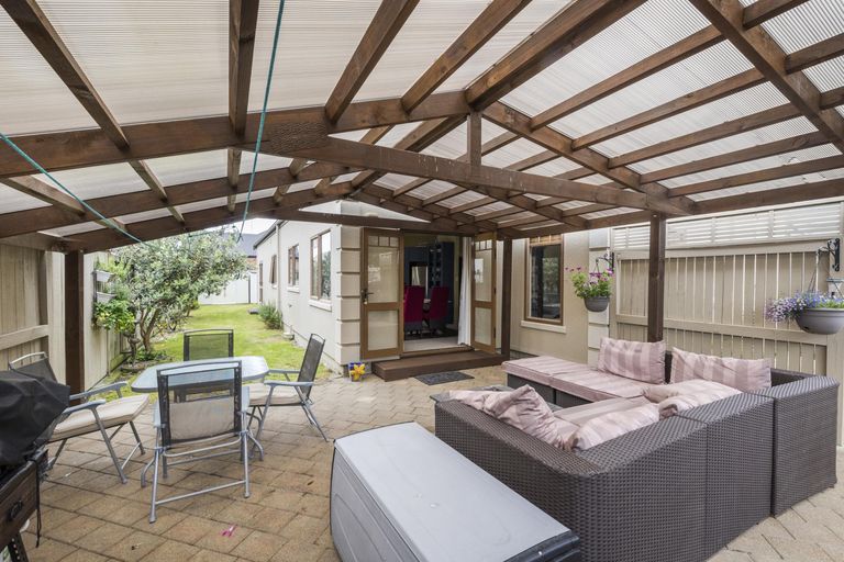 Photo of property in 41 Fitchett Street, Palmerston North, 4410