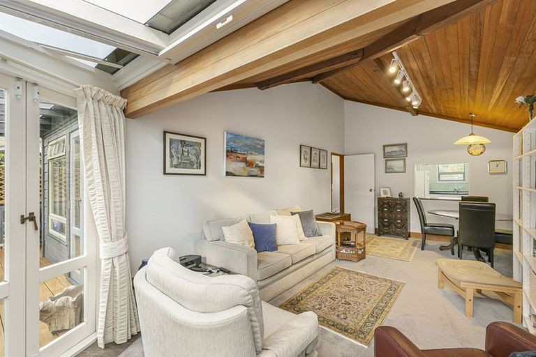 Photo of property in 9 Waikowhai Street, Ngaio, Wellington, 6035