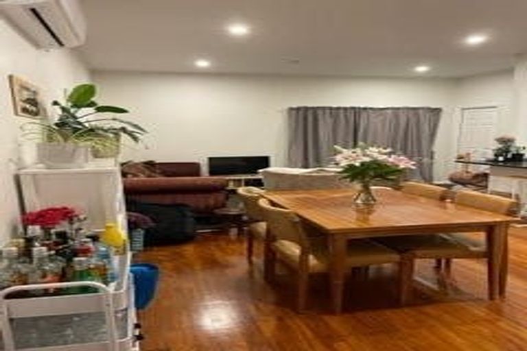 Photo of property in 73 Bell Road, Waiwhetu, Lower Hutt, 5010