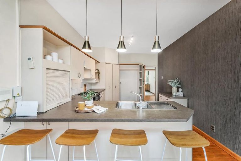 Photo of property in 8 Philpotts Road, Mairehau, Christchurch, 8052